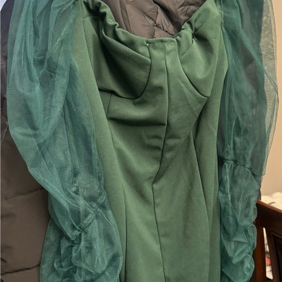 L’VOW SEXY MESH BODYCON DRESS. Size XL - Picture 4 of 8